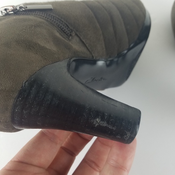 Clarks artisan brown suede ankle booties heeled - Picture 6 of 8